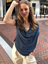 Load image into Gallery viewer, Dropped shoulder top