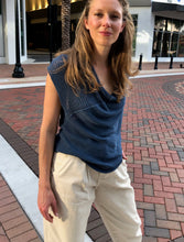 Load image into Gallery viewer, Dropped shoulder top