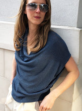 Load image into Gallery viewer, Dropped shoulder top