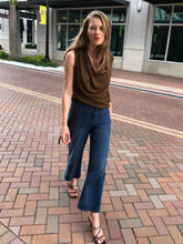 Load image into Gallery viewer, Dropped Shoulder Top