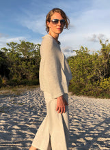 Load image into Gallery viewer, Poncho Top Silver Blend