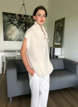 Load image into Gallery viewer, Sleeveless Off Side Turtleneck
