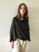 Load image into Gallery viewer, Poncho Top Gold Blend