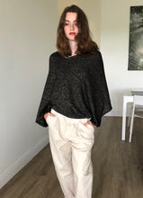 Load image into Gallery viewer, Poncho Top Gold Blend