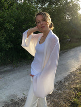 Load image into Gallery viewer, Shrug