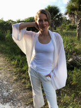 Load image into Gallery viewer, Shrug