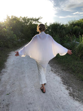 Load image into Gallery viewer, Shrug