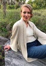 Load image into Gallery viewer, Shrug