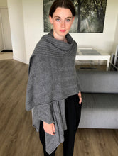 Load image into Gallery viewer, Ribbed Shawl Poncho
